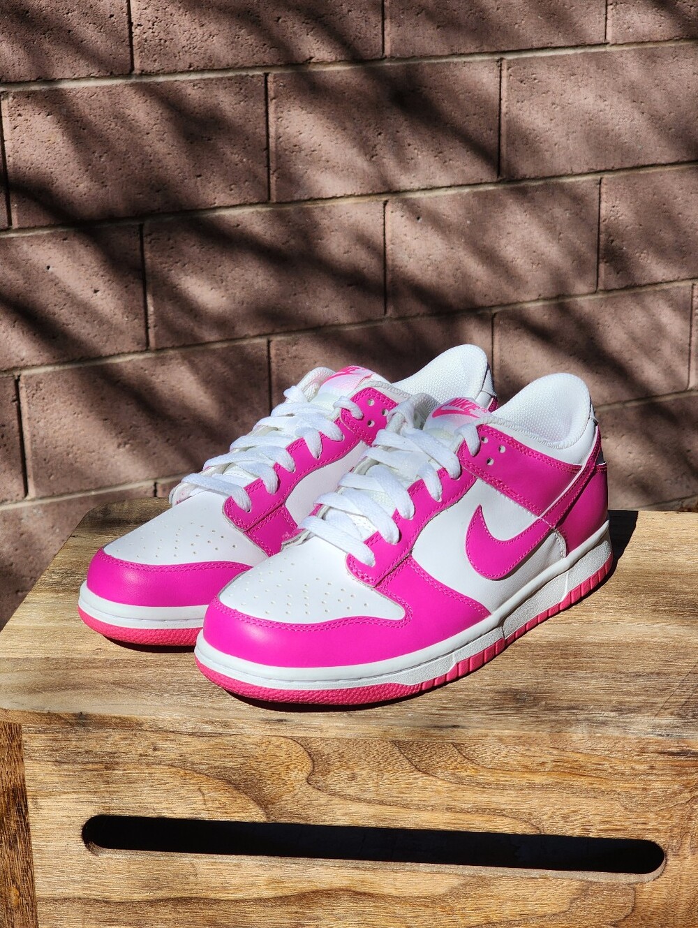 Nike Dunk Low Girls Big Kids' Pink & White Low-Top Sneakers Size 7Y/Women 8.5